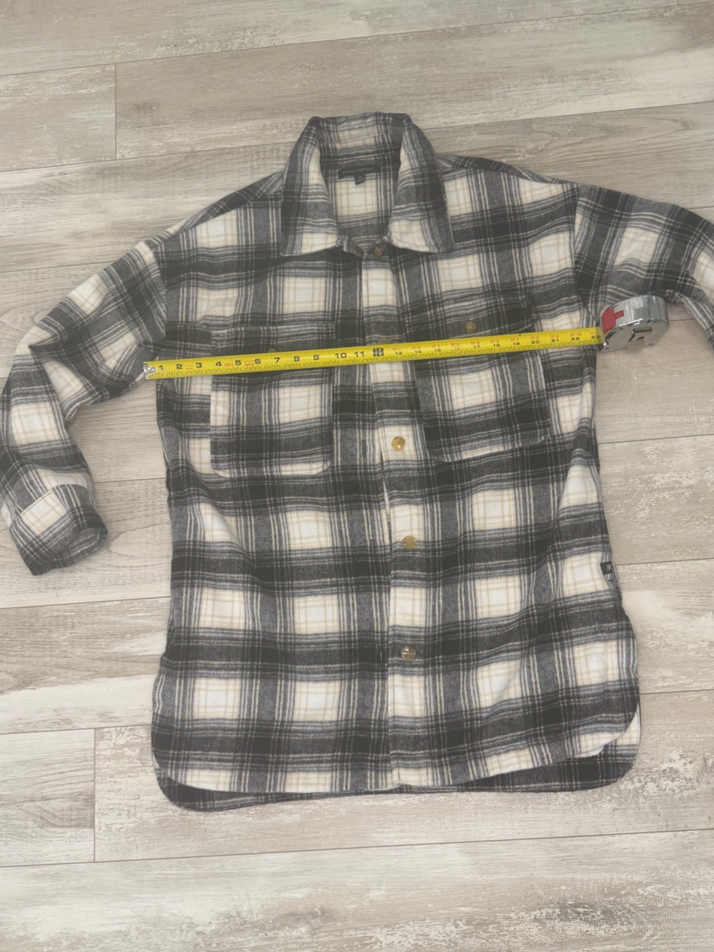 Banana Republic Plaid Flannel Shirt Jacket Shacket Black Cream M EUC - Picture 6 of 7